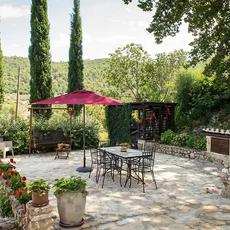 Bed & Breakfast Volver